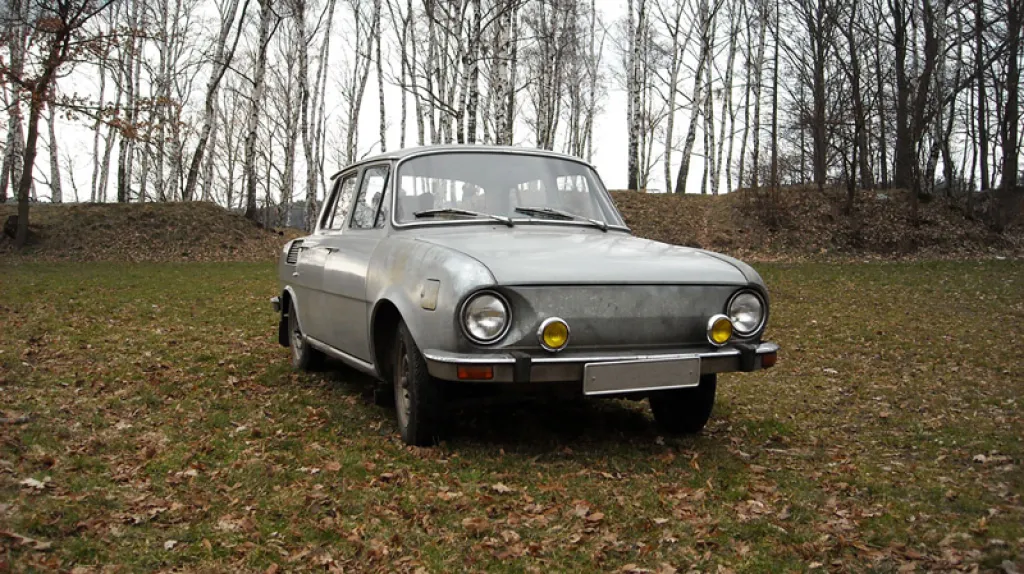 Škoda 100
