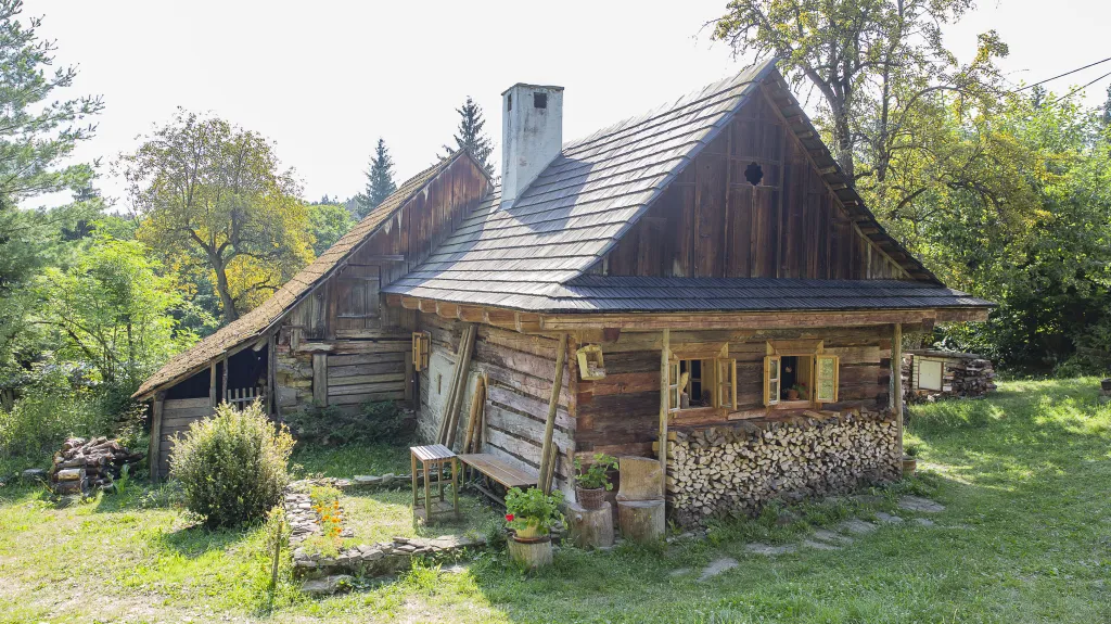 Roubený dům v Rokytnici