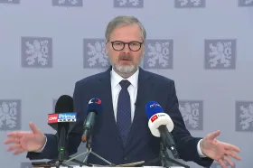 Silná bezpečnost vyžaduje i silnou ekonomiku, řekl Fiala před summitem EPC