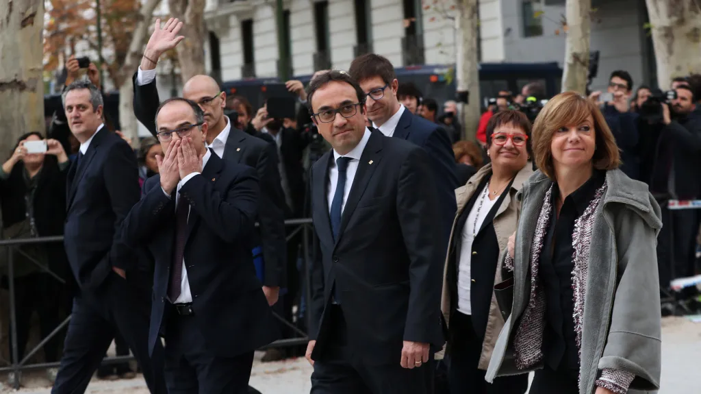 Sesazení členové katalánské vlády