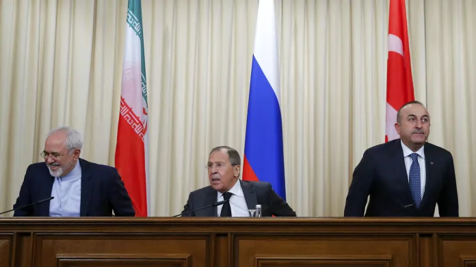 Íránsko-rusko-turecká schůzka v Moskvě