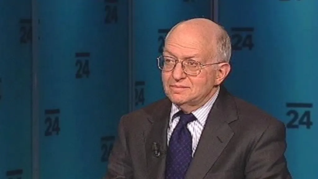 Martin Feldstein