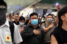 Soud v Hongkongu se postavil proti vládě. Zákaz protestní hymny by podle něj ohrozil svobodu slova