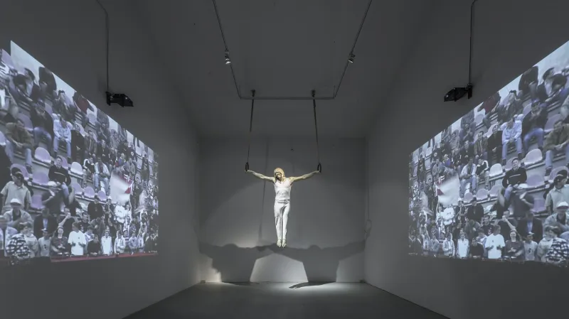 V DOX vzdávají zdar sportu