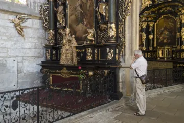 Pod ochranou tvou. Chrám svaté Barbory vystavuje vzácné exponáty