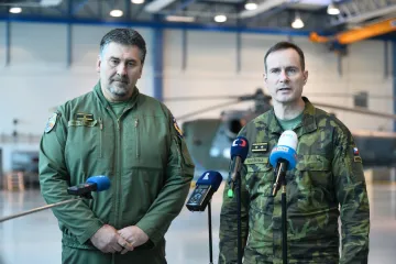 Armáda využije kompenzace od USA na modernizaci darovaných vrtulníků