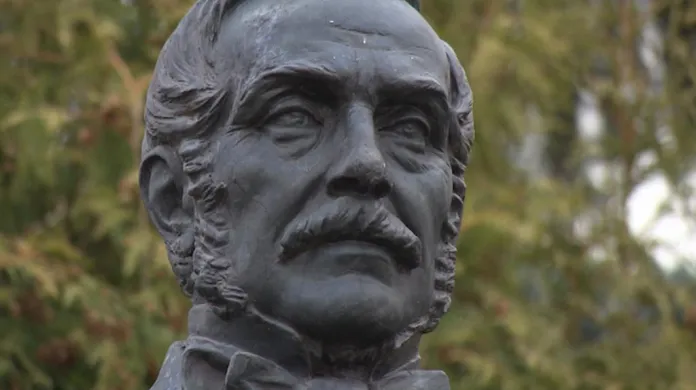 Busta Františka Škroupa