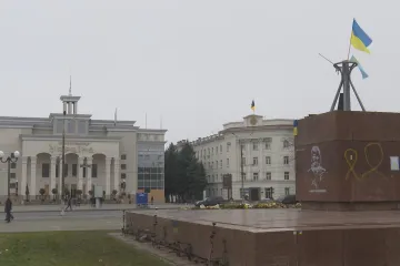 Z kusu trubky, sekyry a plynu ze sporáku bylo topení. Chersoňany zachraňuje důvtip