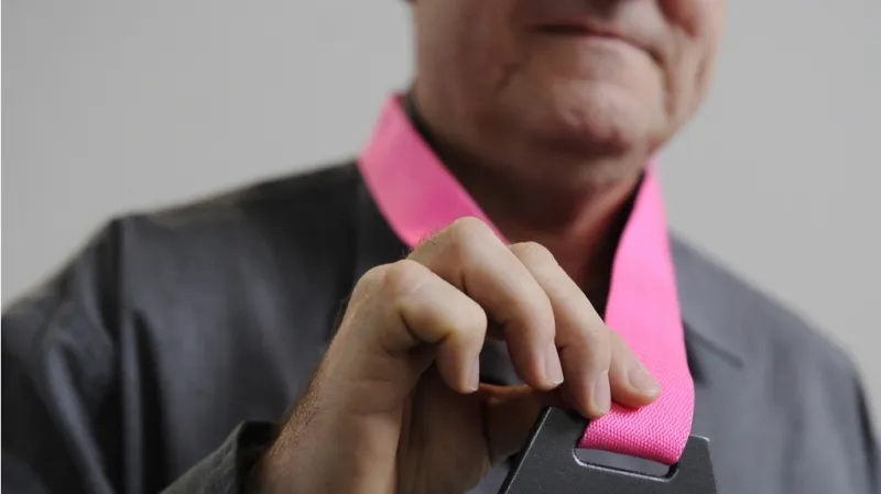 Jan Němeček z Olgoj Chorchoj s cenou pro vítěze Czech Grand Design 2011