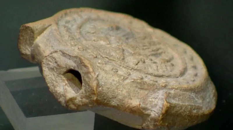 Znamení vertikál / Menasova ampule