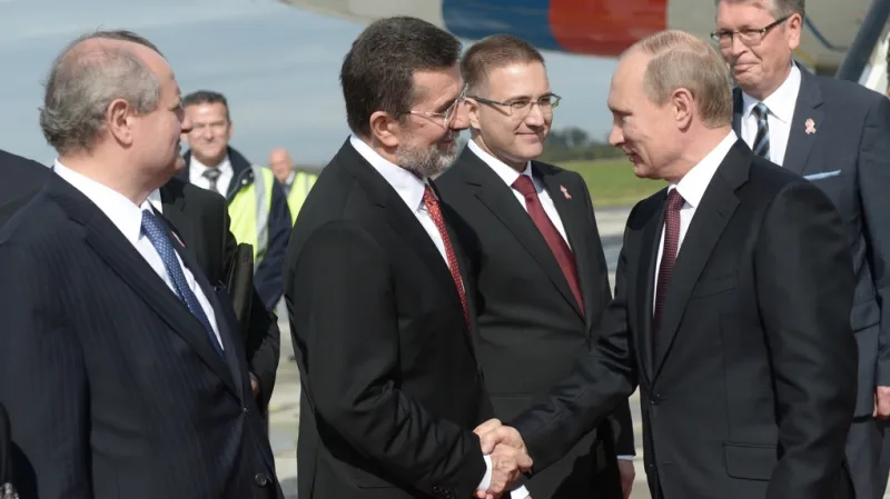 Putin přiletěl do Srbska na oslavy osvobození Bělehradu