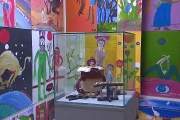 Art brut výtvarník Pavel Sobotka Kračmar nemá problém se obnažit