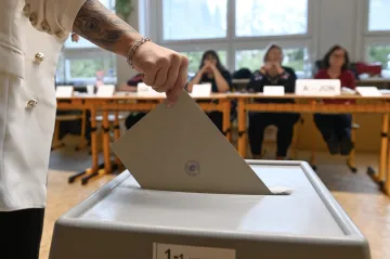 Úřady začaly doručovat voličské průkazy, do voleb zbývá patnáct dní