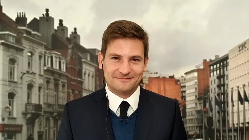 Studio 6: Zpravodaj Dolanský k závěru summitu EU k cenám energií