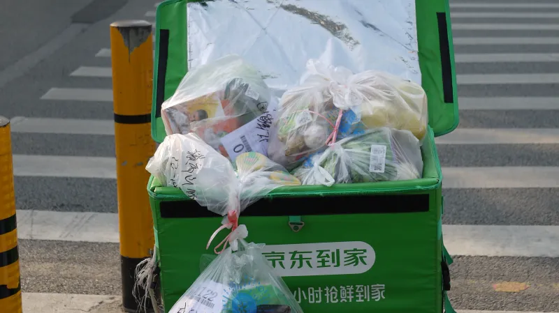 Dovážky jídla v Šen-čenu