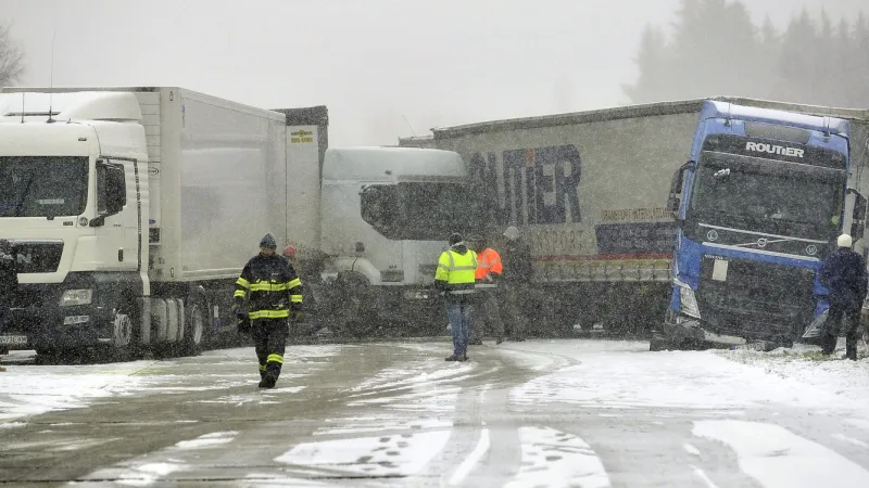 Hromadná nehoda na D1