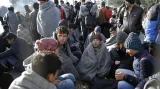 Migranti na řecko-makedonské hranici poblíž vesnice Idomeni