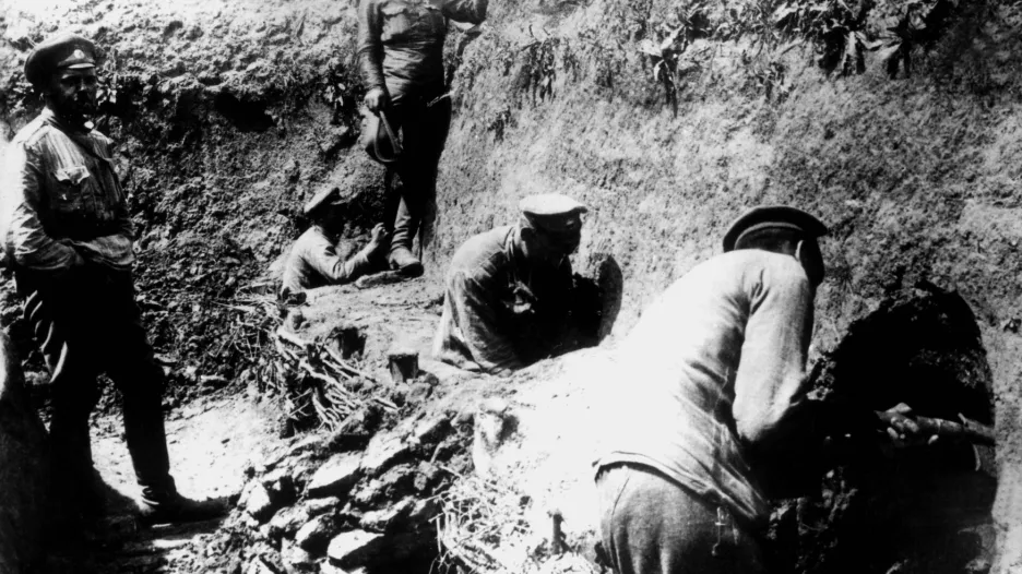 Českoslovenští legionáři se vyznamenali na západní i východní frontě