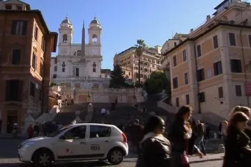 Kvůli smogu nevyjedou v Římě ve čtvrtek auta se sudými značkami