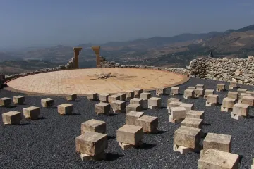 Na Sicílii se usadil posel z Andromedy