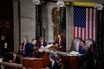 Americký Kongres potvrdil návrat Trumpa do Bílého domu