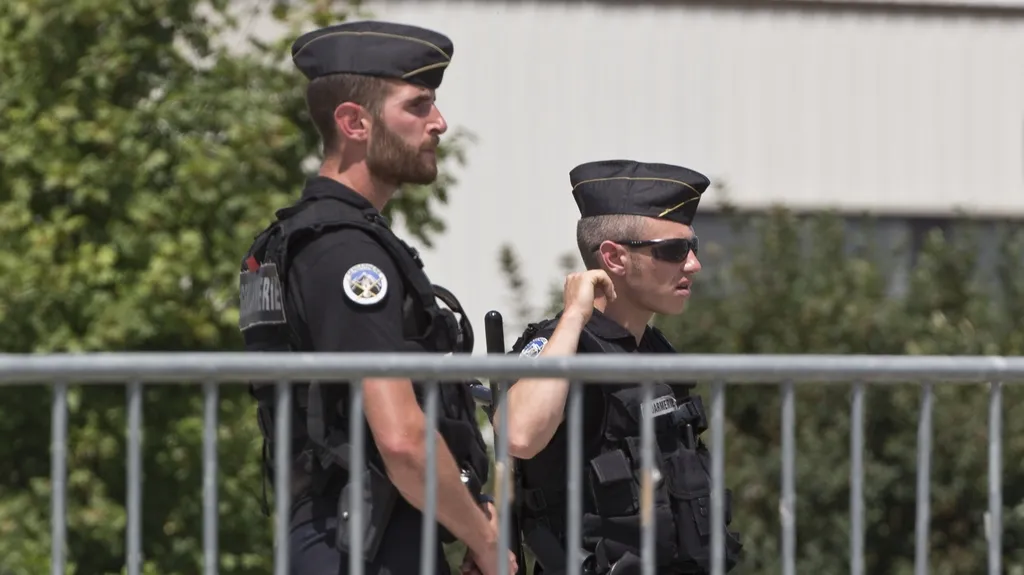 Hlídkující policisté