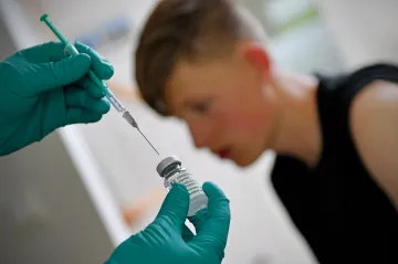 Imunita proti covidu by mohla vydržet celý život, ukazuje několik výzkumů