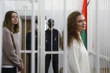 Běloruské novinářky stráví kvůli natáčení protestů dva roky za mřížemi