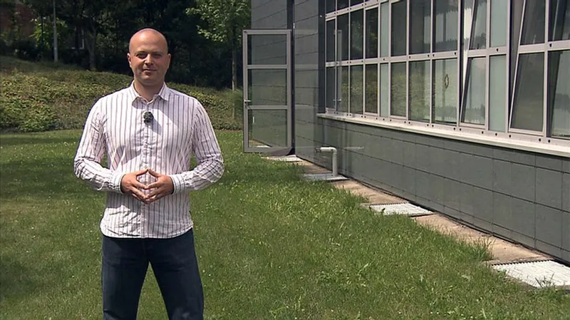 Moderátor pořadu Ochránce Michal Fila