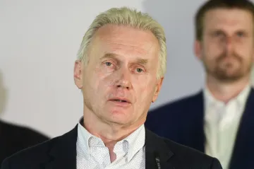 Stát musí bývalému primátorovi Přerova Lajtochovi zaplatit přes milion korun za nezákonné stíhání