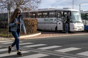 Kvůli nedostatku řidičů nevyjela na Pardubicku stovka spojů. Dopravce chce zavést prázdninový provoz