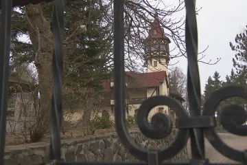 Kvůli kontroverzním stavbám ruských investorů zní v Karlových Varech i slova o korupci