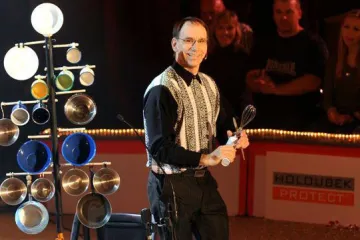 V Manéži Bolka Polívky zazářil hudební klaun z Kanady