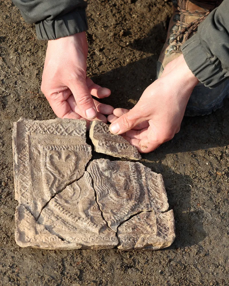 Archeologové našli ve Velkém Meziříčí středověkou studnu a asi i základ pranýře