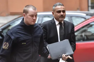 Zadeh může opět skončit ve vazbě. Na protest zahájil hladovku