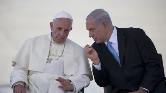 Szántó: Papež se snaží nedostávat na tenký led