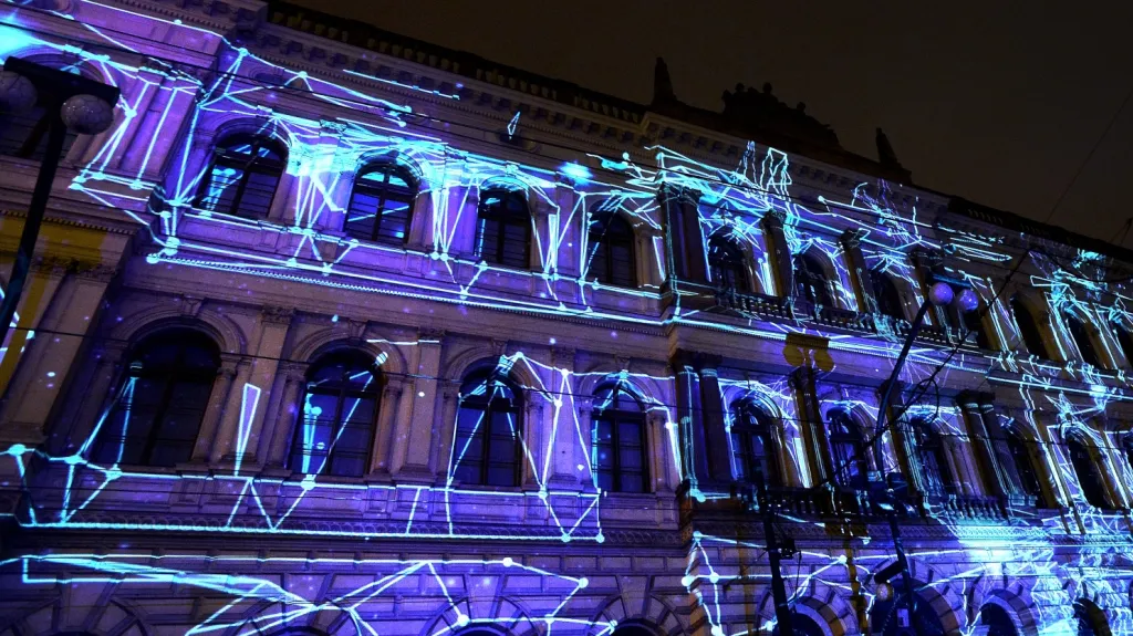 Videomapping na budově Akademie věd