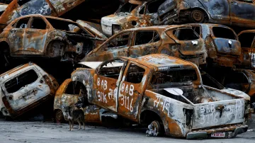 Vraky zničených automobilů