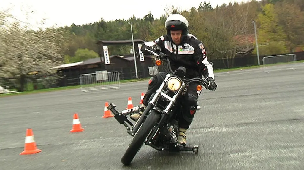 Speciálně upravená motorka