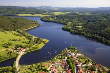 U Lipna má vyrůst stovka nových domů v rekreační vesničce. Projekt oživil nový investor