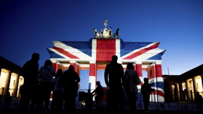 Braniborská brána v barvách Británie