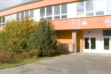 Studenti zlínské školy se po požáru vrátí do lavic v úterý