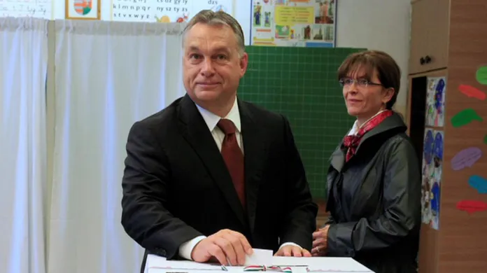 Neplatné referendum o kvótách. Orbán chce přesto měnit ústavu