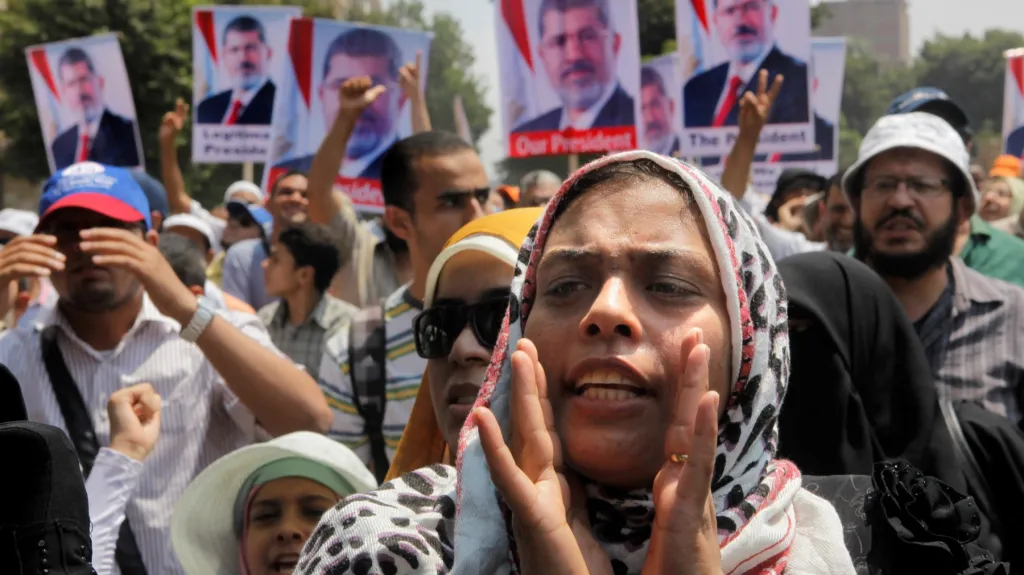 Demonstrace na podporu Mursího v Egyptě