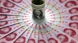Dolar v souboji s juanem