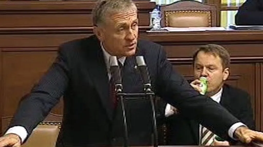 Mirek Topolánek hovoří v Poslanecké sněmovně