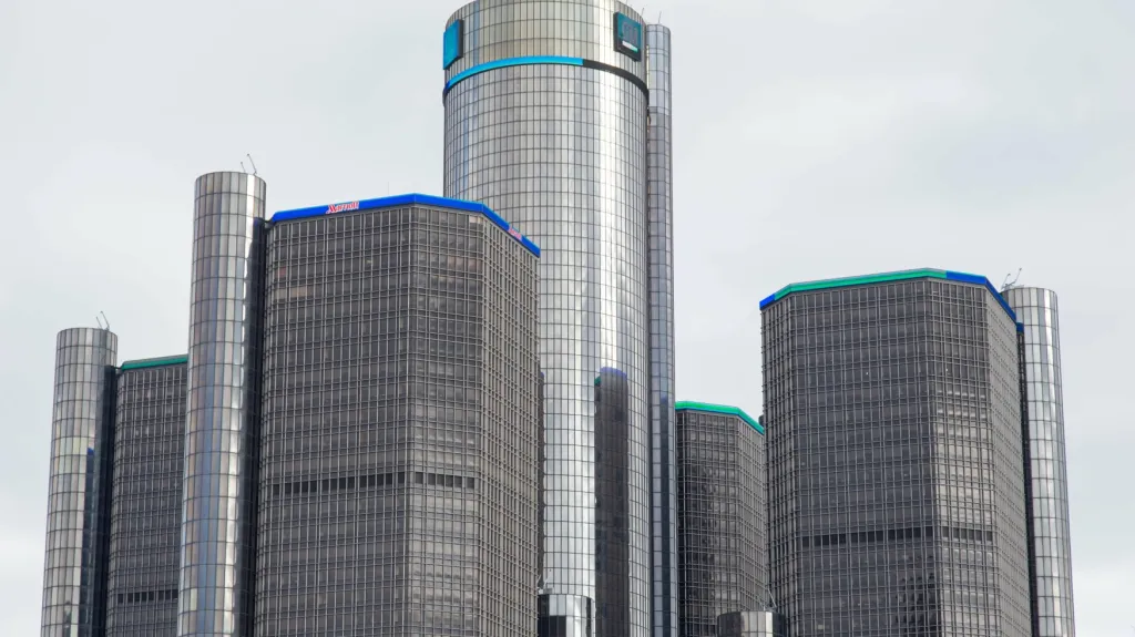 Sídlo automobilky General Motors v Detroitu