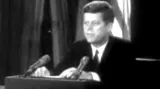 Zpravodaj ČT: Mýtus obklopující Kennedyho vznikl už za jeho života