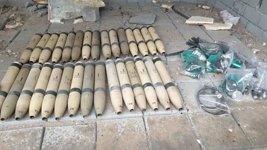 Rakety nalezené poblíž irácké základny