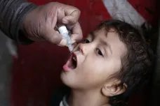 „Společně se můžeme zbavit dětské obrny.“ Nadace Gatesových přispěje na další boj s nemocí přes miliardu